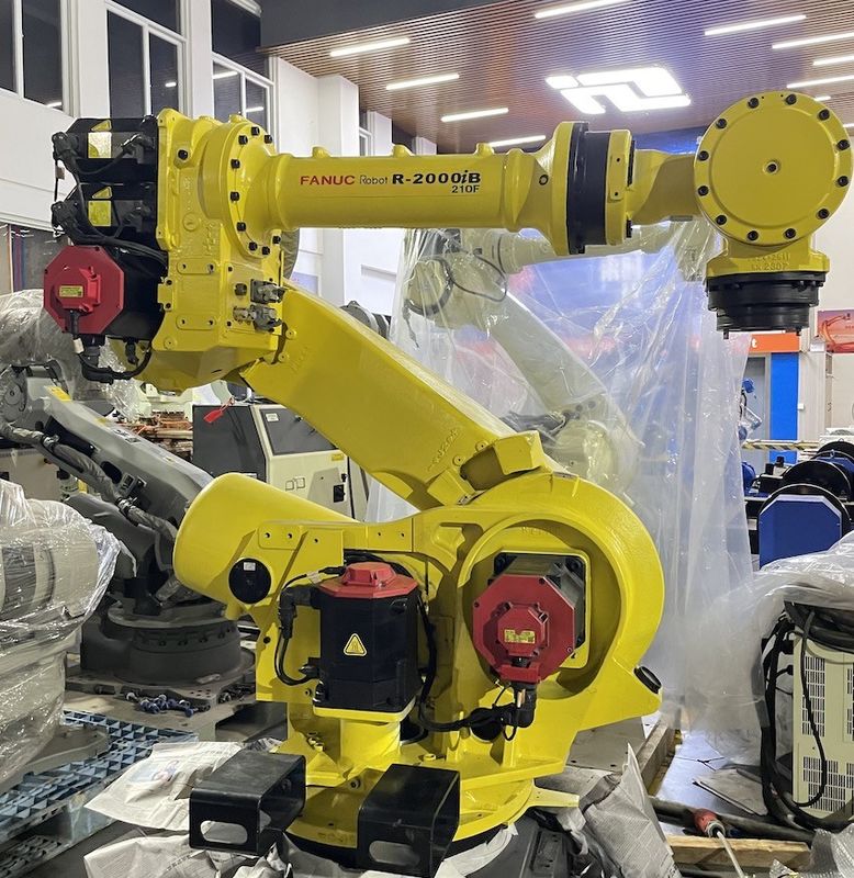 Fanuc R-2000iB-210F स्पॉट वेल्डिंग प्रेस टेंडिंग पैलेटिसिंग लोडिंग एंड अनलोडिंग रोबोट मशीनिंग हैंडलिंग