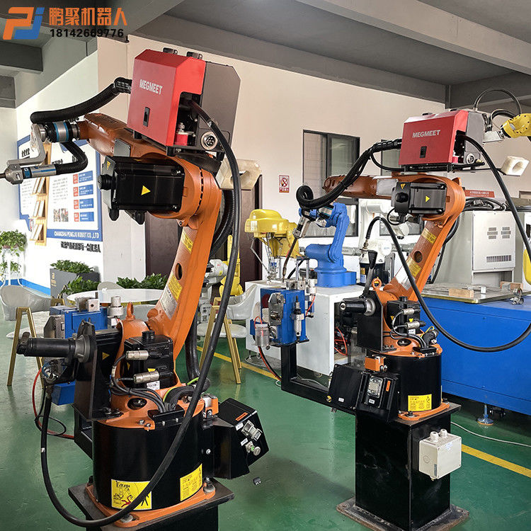 Kuka KR5R1400 आर्म स्पैन 1400mm और लोड 5kg के साथ सिक्स एक्सिस ऑटोमैटिक वेल्डिंग रोबोट