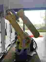 Fanuc 20iA ±0.07mm दोहराव आर्क वेल्डिंग रोबोट 20KG पेलोड 1811 मिमी मशीनिंग हैंडलिंग और माप भागों के लिए पहुंच