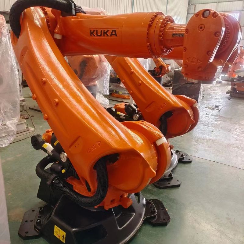 KUKA KR 210 R3100 अल्ट्रा सी4 प्रेस की देखभाल, पैलेटिंग, पेंटिंग पॉलिशिंग, मशीनिंग वाटरजेट कटिंग 210 Kg 3100 मिमी