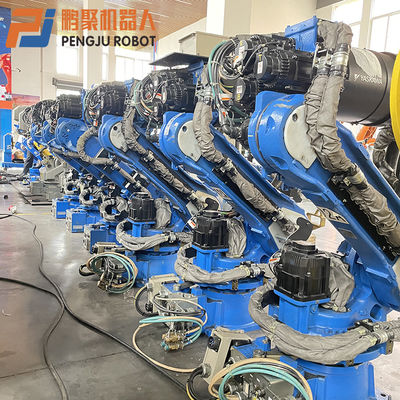 Yaskawa MS80W बहुक्रियाशील औद्योगिक रोबोट को संभालने वाले रोबोटिक पैलेटाइज़र का उपयोग करता है