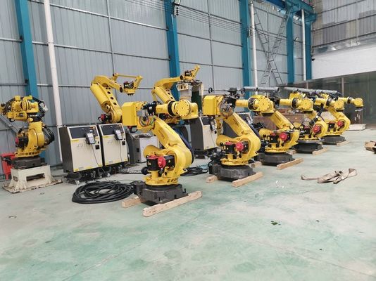 FANUC आर्क वेल्डिंग रोबोट 165Kg पेलोड लोडिंग और अनलोडिंग के लिए RJ3iB नियंत्रक