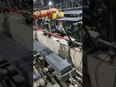MPL800 ने YASKAWA रोबोट का इस्तेमाल किया जो पूरी तरह से स्वचालित 4 एक्सिस पैलेटाइज़िंग रोबोट है